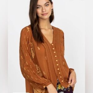 Johnny Was Bellamo Darcy Eyelet Embroidered Rust/Orange Blouse, Size Small, NWT